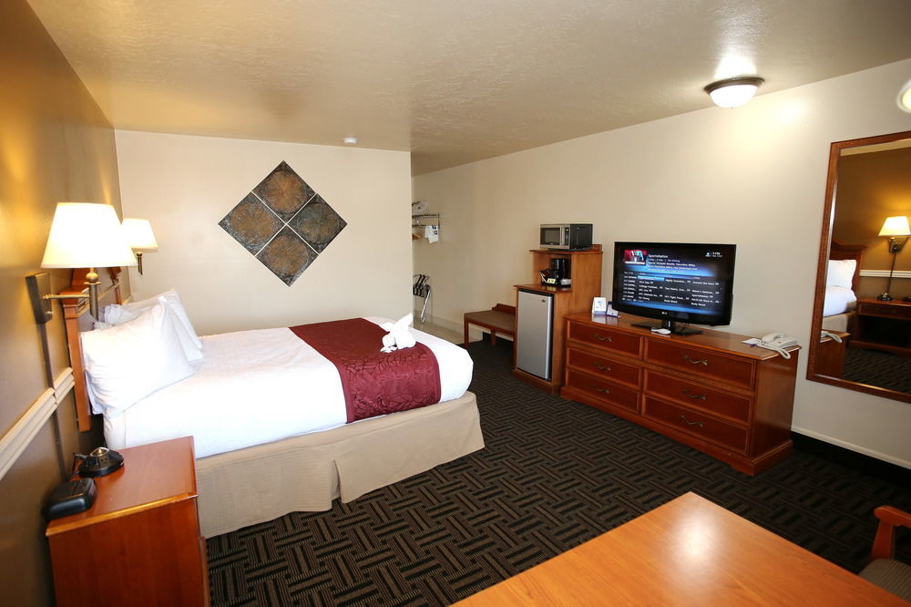 Best Western Paradise Inn Beaver Exterior photo